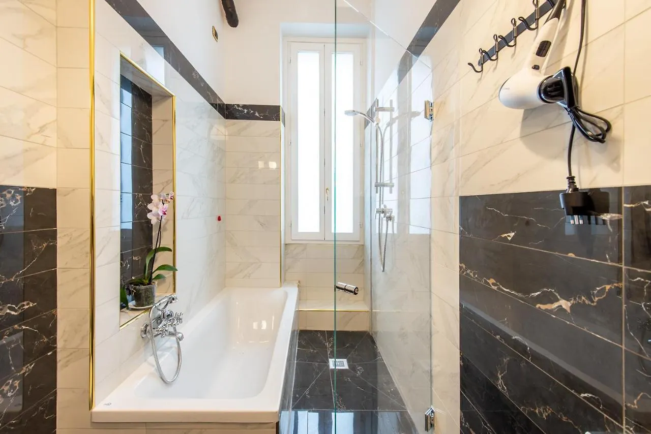 Elegante Casa Liberty Apartment Milan Italy